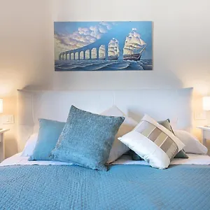 https://enjoy-home-attico-tesoro-in-centro-santantonio.hotelinveneto.com